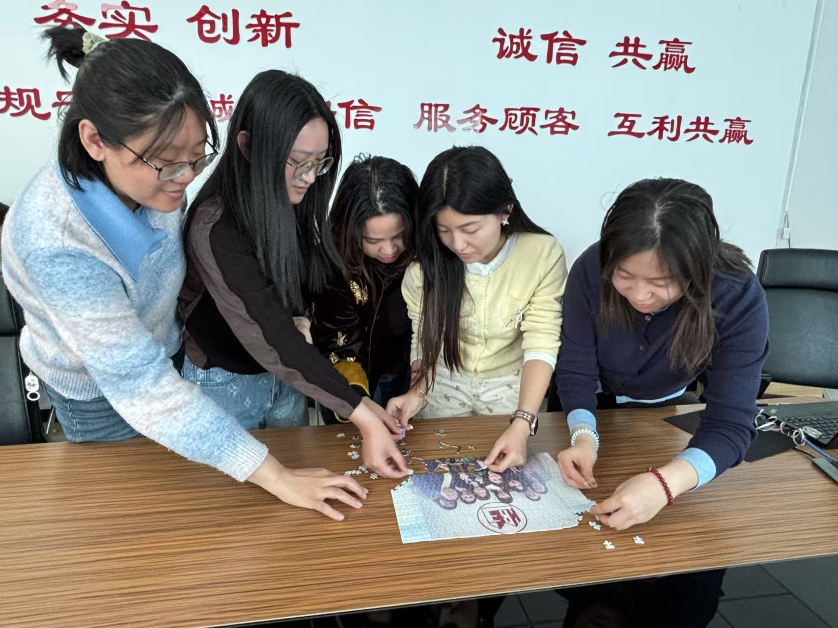 香港六和合资料